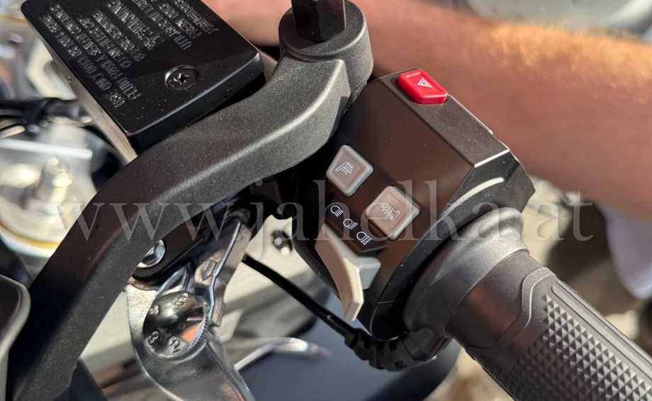 Angebot Voge 800 Rally Bild 7: Angebot Voge 800 Rally