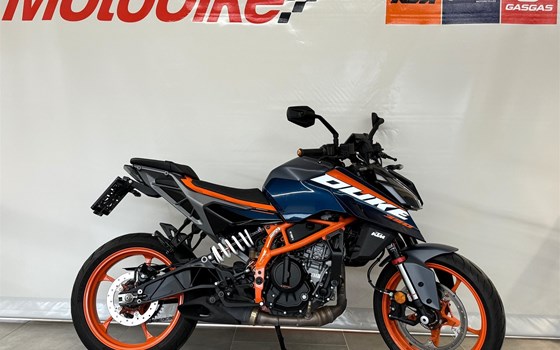 Gebrauchtmotorrad KTM 390 Duke - Bild 1 Gebrauchtmotorrad KTM 390 Duke - Bild 1
