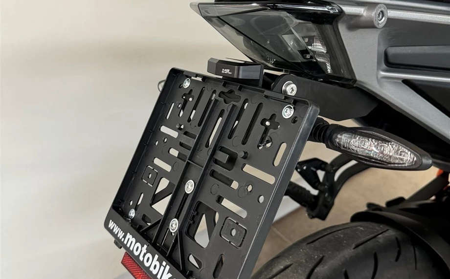 Angebot KTM 390 Duke Bild 3: Angebot KTM 390 Duke