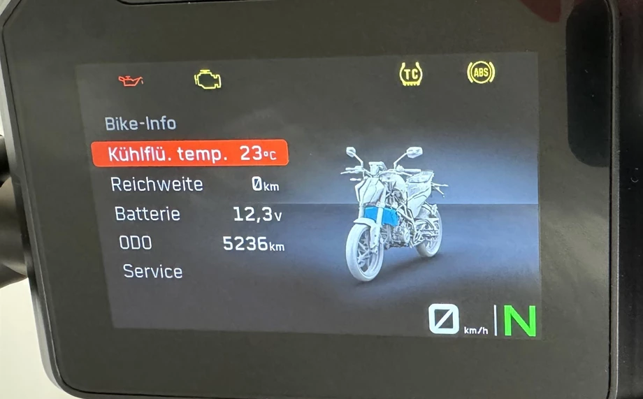 Angebot KTM 390 Duke Bild 6: Angebot KTM 390 Duke