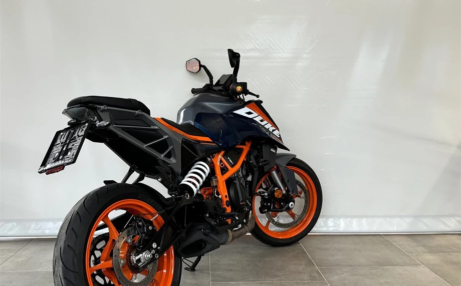 Angebot KTM 390 Duke Bild 8: Angebot KTM 390 Duke