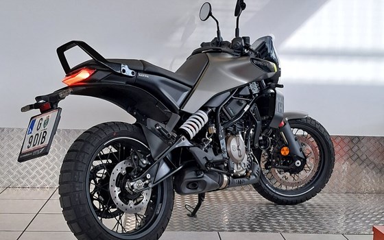 Gebrauchtmotorrad Husqvarna Svartpilen 125 - Bild 7 Gebrauchtmotorrad Husqvarna Svartpilen 125 - Bild 7