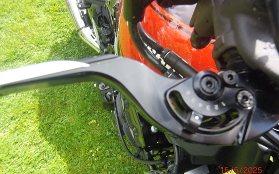 Gebrauchtmotorrad Kawasaki Z900 RS - Bild 4