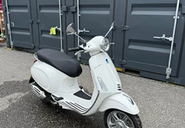 Neumotorrad Vespa Primavera 50 Neumotorrad Vespa Primavera 50