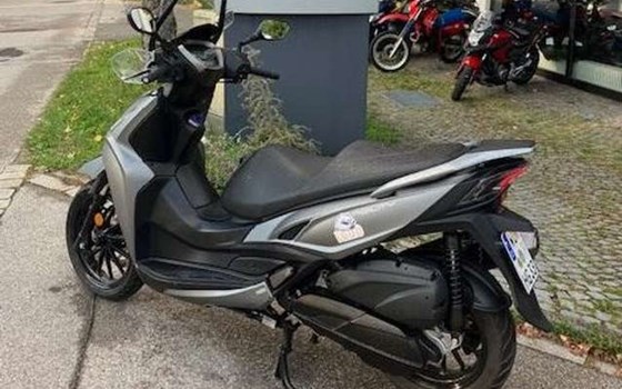 Gebrauchtmotorrad Kymco Agility Maxi 300 - Bild 1