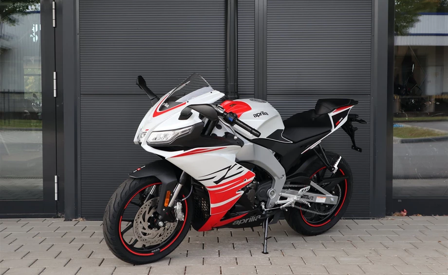 Angebot Aprilia RS 125 Bild 4: Angebot Aprilia RS 125