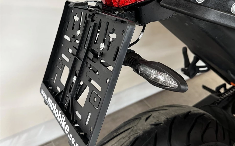 Angebot KTM 690 Duke R Bild 4: Angebot KTM 690 Duke R