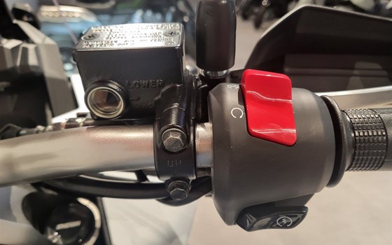 Gebrauchtmotorrad Honda ADV350 - Bild 10