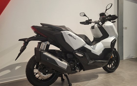 Gebrauchtmotorrad Honda ADV350 - Bild 2