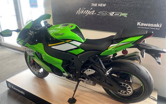 Gebrauchtmotorrad Kawasaki Ninja ZX-10R - Bild 3