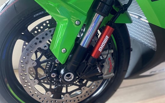 Gebrauchtmotorrad Kawasaki Ninja ZX-10R - Bild 5
