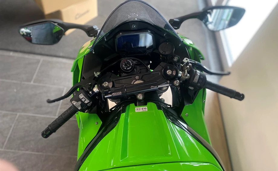 Angebot Kawasaki Ninja ZX-10R Bild 7: Angebot Kawasaki Ninja ZX-10R