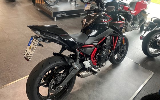 Gebrauchtmotorrad Kawasaki Z650 - Bild 4