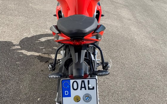 Gebrauchtmotorrad Aprilia Tuono 457 - Bild 6