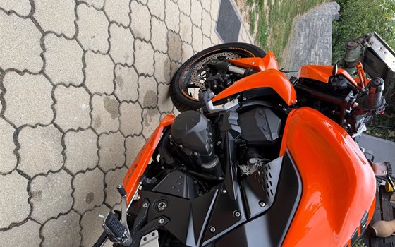 Gebrauchtmotorrad Kawasaki Z 750 - Bild 7 Gebrauchtmotorrad Kawasaki Z 750 - Bild 7