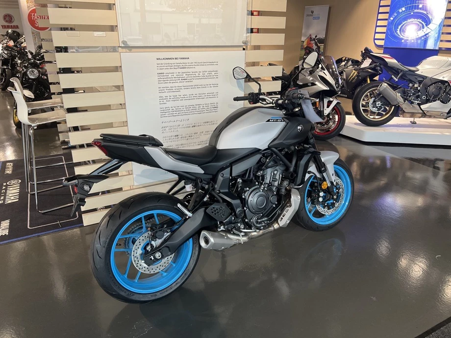 Angebot Yamaha MT-07 35kW Bild 3: Angebot Yamaha MT-07 35kW