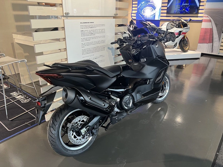 Angebot Yamaha TMAX Tech MAX Bild 6: Angebot Yamaha TMAX Tech MAX