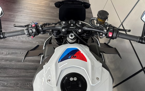 Gebrauchtmotorrad BMW M 1000 R - Bild 8