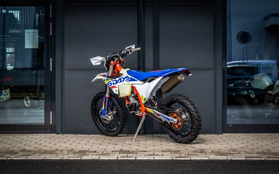 Neufahrzeug KTM 350 EXC-F SIX DAYS - Bild 3