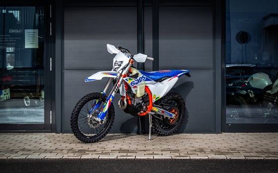 Neufahrzeug KTM 350 EXC-F SIX DAYS - Bild 5