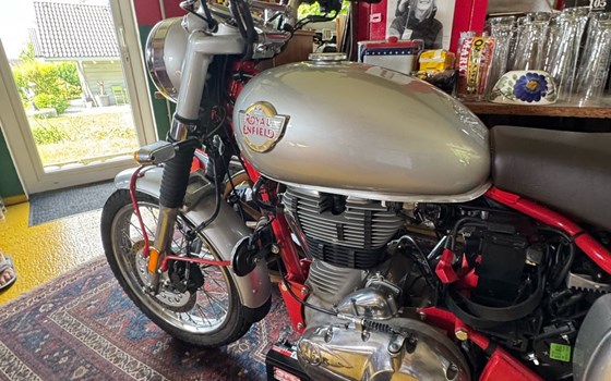 Gebrauchtmotorrad Royal Enfield Bullet Trials 500 - Bild 4 Gebrauchtmotorrad Royal Enfield Bullet Trials 500 - Bild 4