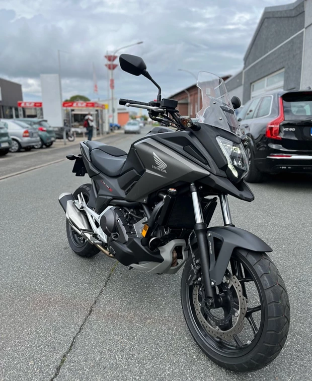 Honda NC750X DCT
