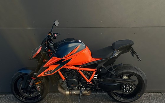 Gebrauchtmotorrad KTM 1290 Super Duke R - Bild 2 Gebrauchtmotorrad KTM 1290 Super Duke R - Bild 2