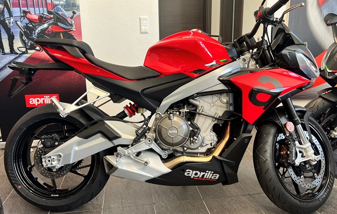 Aprilia Tuono 660