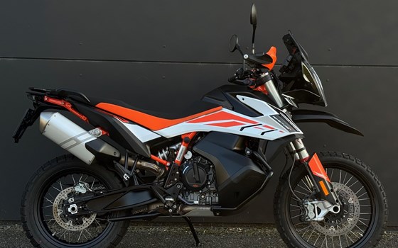 Gebrauchtmotorrad KTM 790 Adventure R - Bild 1 Gebrauchtmotorrad KTM 790 Adventure R - Bild 1