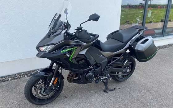 Gebrauchtmotorrad Kawasaki Versys 1100 - Bild 2