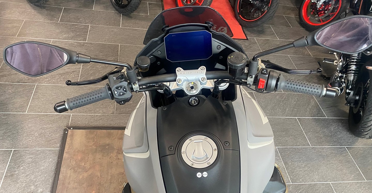 Angebot Moto Guzzi V100 Mandello