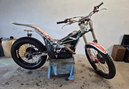 Gebrauchte Vertigo Combat Vertical 300R Gebrauchte Vertigo Combat Vertical 300R