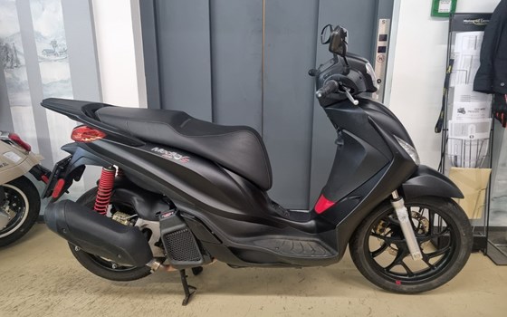 Gebrauchtmotorrad Piaggio Medley 125 S - Bild 1 Gebrauchtmotorrad Piaggio Medley 125 S - Bild 1