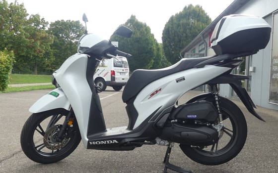 Gebrauchtmotorrad Honda SH125i - Bild 5