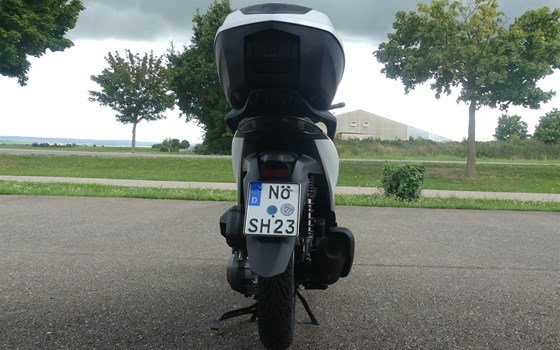 Gebrauchtmotorrad Honda SH125i - Bild 7