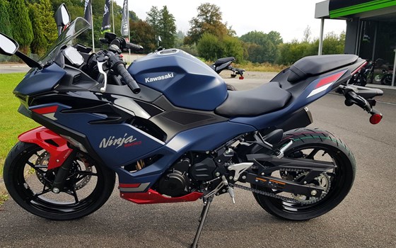 Neufahrzeug Kawasaki Ninja 500 SE - Bild 2