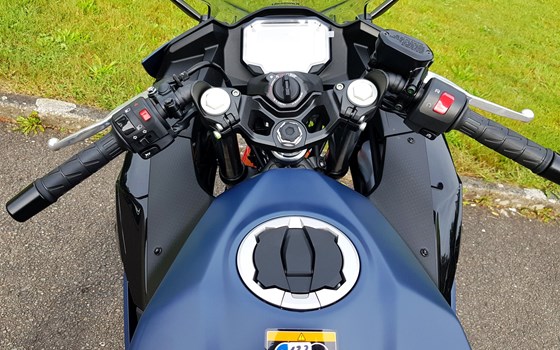 Neufahrzeug Kawasaki Ninja 500 SE - Bild 3