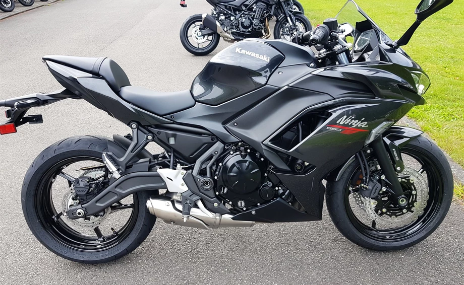 Angebot Kawasaki Ninja 650 Bild 3: Angebot Kawasaki Ninja 650