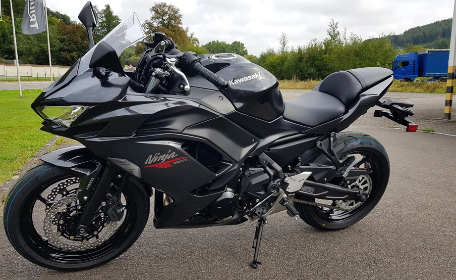 Angebot Kawasaki Ninja 650 Bild 7: Angebot Kawasaki Ninja 650