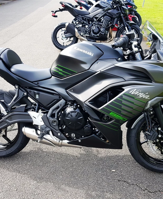 Kawasaki Ninja 650<br />MY 2026, 4 Jahre Garantie