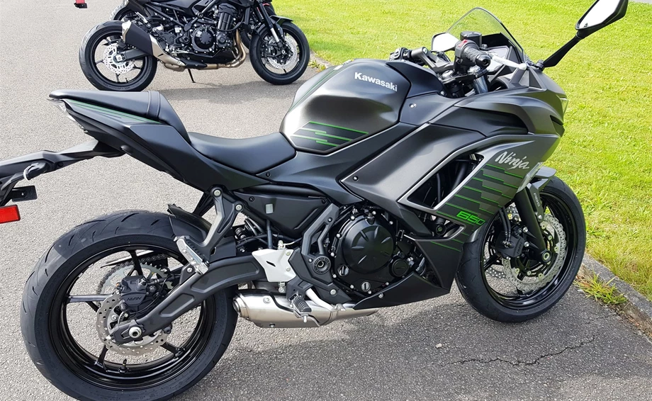 Angebot Kawasaki Ninja 650 Bild 10: Angebot Kawasaki Ninja 650