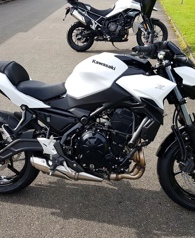Kawasaki Z650<br />MY 2026, 4 Jahre Garantie, Starterbonus?