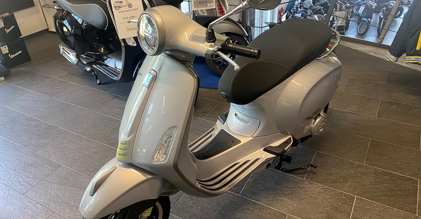 Angebot Vespa Primavera 50 4T