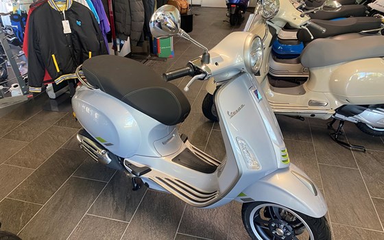 Neufahrzeug Vespa Primavera 50 4T - Bild 1