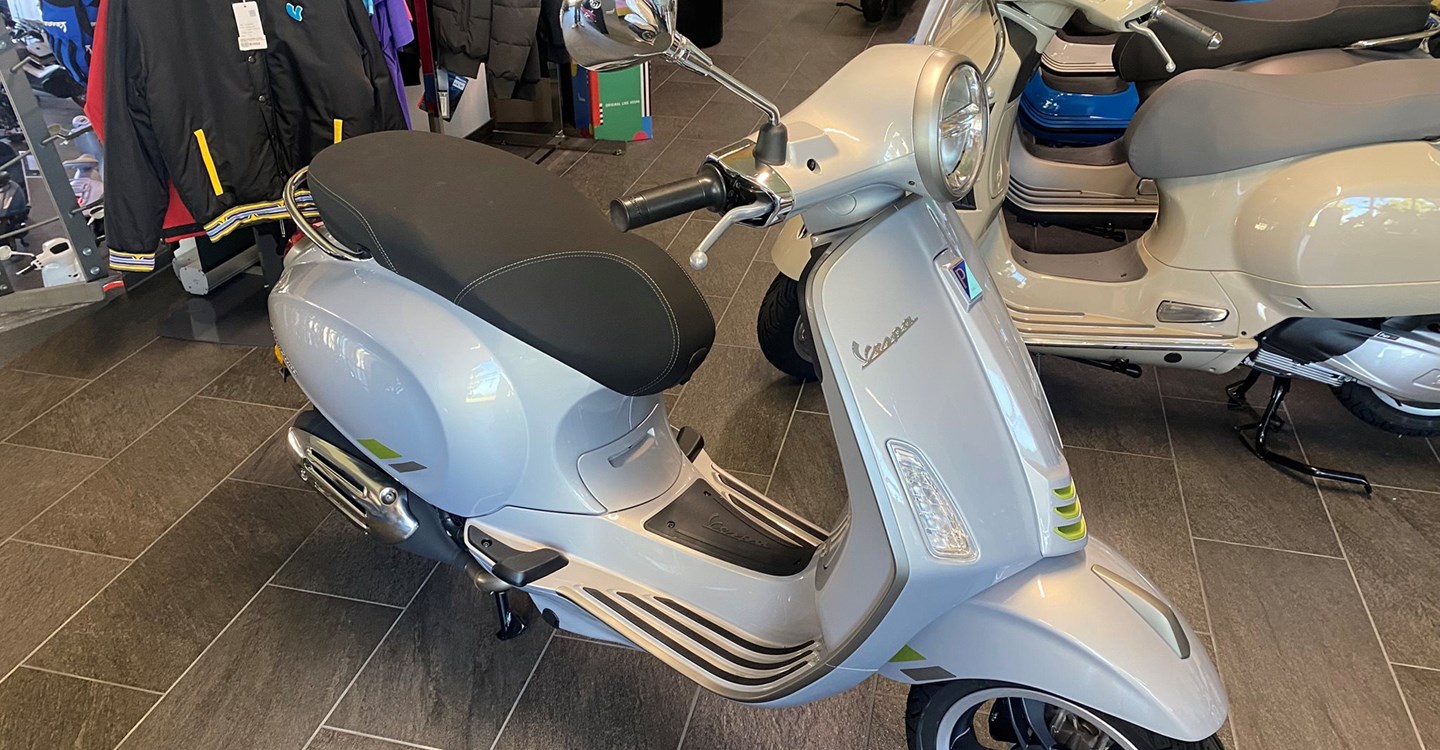 Angebot Vespa Primavera 50 4T