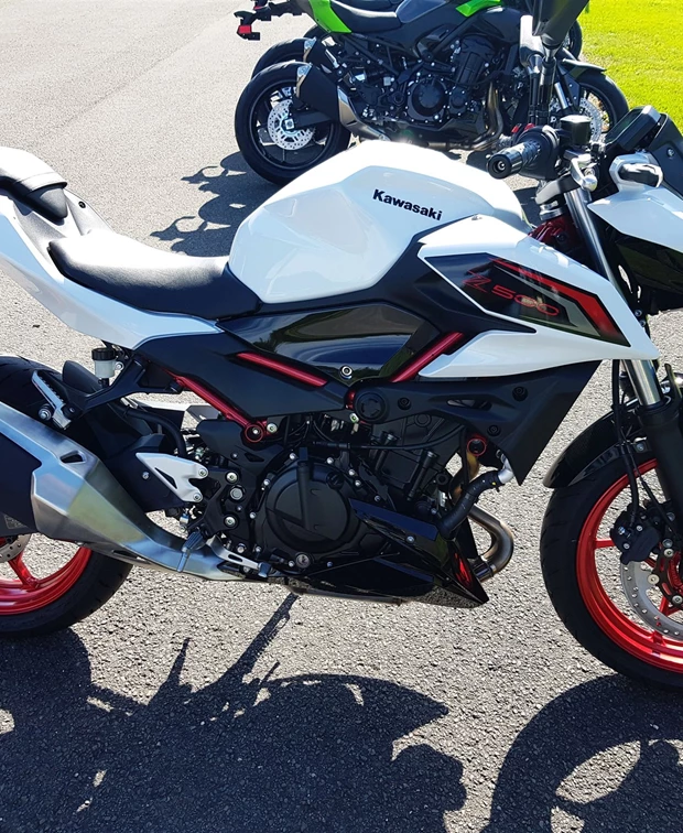 Kawasaki Z 500 SE<br />MY 2026 , 4 Jahre Garantie, Starterbonus?