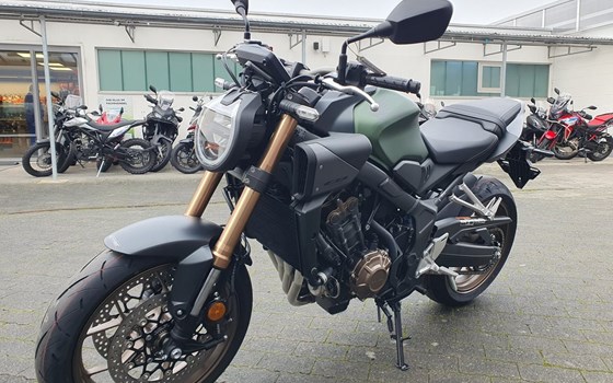 Neufahrzeug Honda CB650R E-Clutch - Bild 14