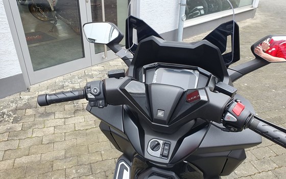 Gebrauchtmotorrad Honda Forza 350 - Bild 10