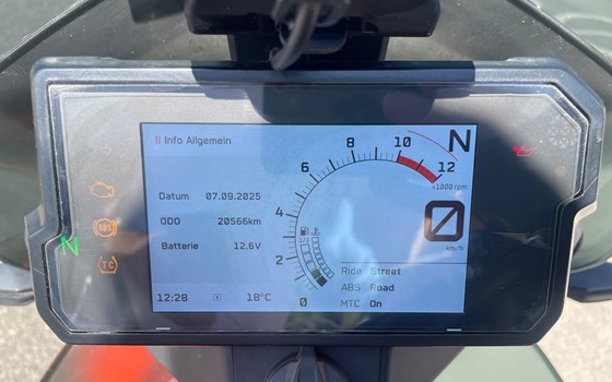 Gebrauchtmotorrad KTM 890 Adventure R - Bild 25 Gebrauchtmotorrad KTM 890 Adventure R - Bild 25