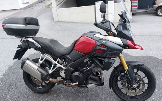 Gebrauchtmotorrad Suzuki V-Strom 1050 - Bild 1 Gebrauchtmotorrad Suzuki V-Strom 1050 - Bild 1